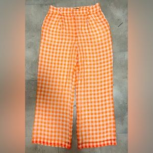 Wide leg, airy and light pants with colorful checkered pattern